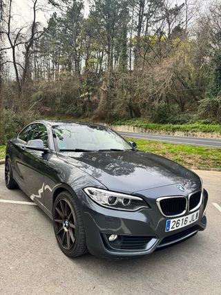 BMW 220i