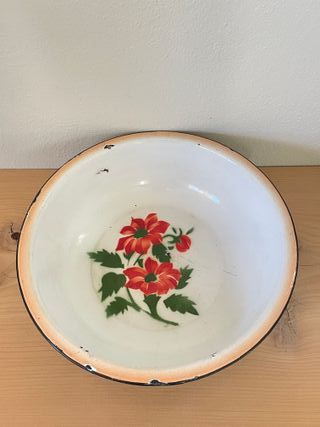 Ciotola Vintage in metallo smaltato Korea del Nord