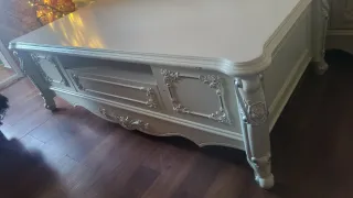 Conjunto Aparador y Mesa Auxiliar