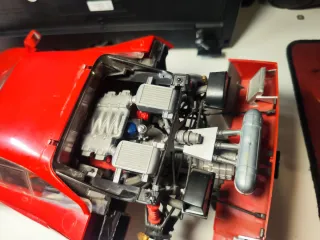 Maqueta Ferrari F40 1:12 Revell 07448