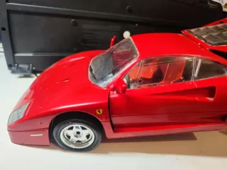 Maqueta Ferrari F40 1:12 Revell 07448