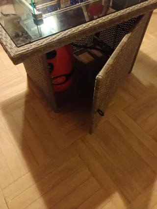 Mesa de exterior a gas con cristales