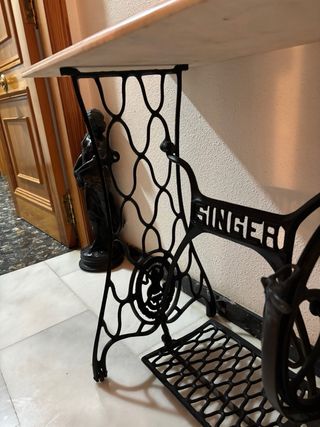 Pie de máquina de coser SINGER