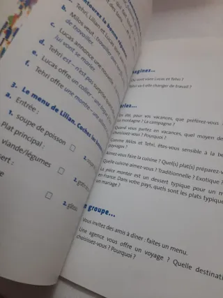 3 libros en francés con CDs y ejercíos