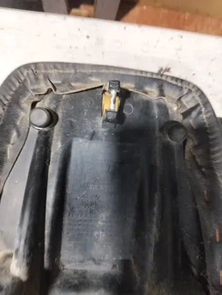 Asiento de Revolution tapa de carburador más tapa