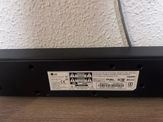 Barra de Sonido LG SL6YF Negra