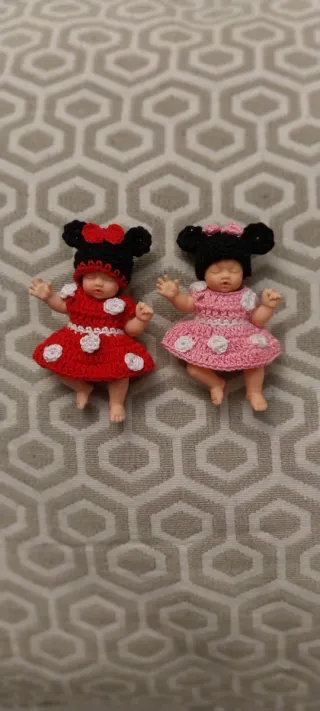 Ropa Minnie para Muñeco Bebé Zuru