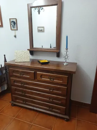 Dormitorio completo con dos camas
