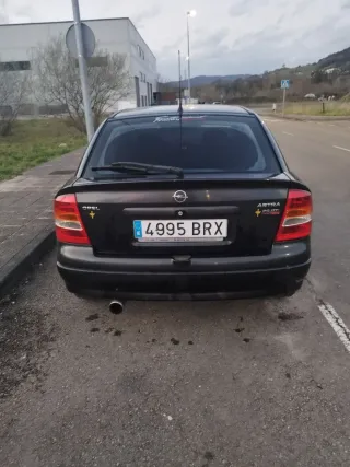 Opel Astra 2004