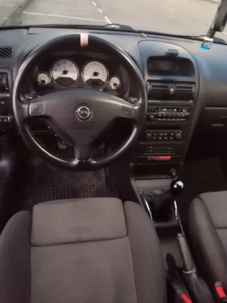 Opel Astra 2004