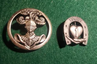 Insígnia Cavaleiro Armadura Metal