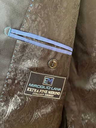 Traje de hombre negro