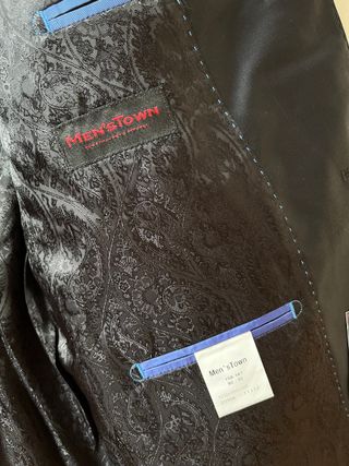 Traje de hombre negro