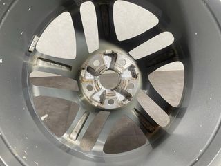 Llantas MG HS 18" Originales