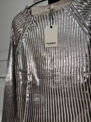 Pull&Bear Top Fiesta Lentejuelas Plateadas