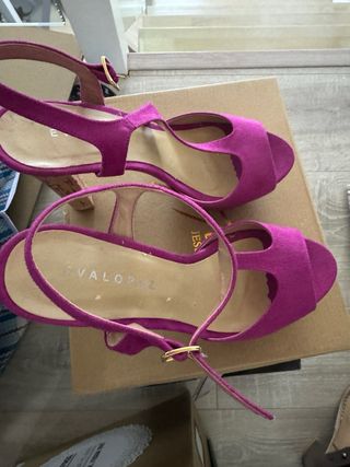 Zapatos tacón fucsia ante talla 38