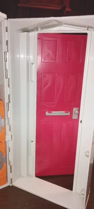 Casa di Barbie con mobili