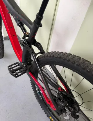 Bicicleta MTB Doble Suspensión Carbono