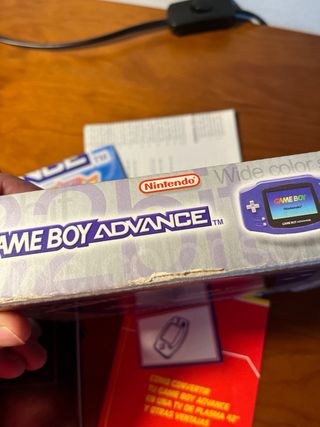 Nintendo Game Boy Advance Morado + Caja