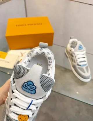 Zapatillas Louis Vuitton Skate Grises Nuevas