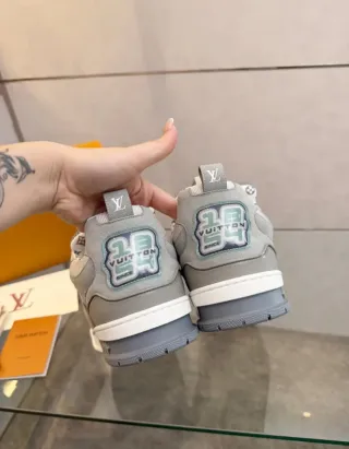 Zapatillas Louis Vuitton Skate Grises Nuevas