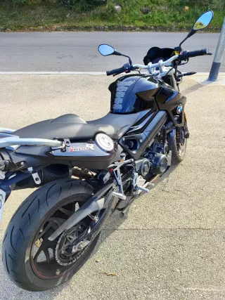BMW F800R Negra