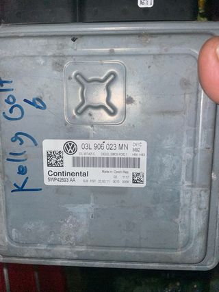 Centralita 03L 906 023 MN VW Golf TDI