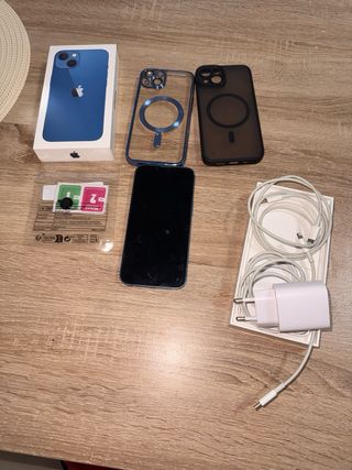 iPhone 13 azul