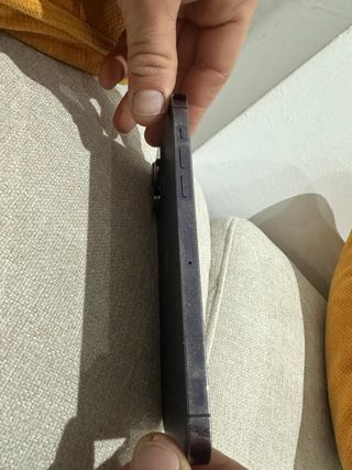 iPhone 14 Pro Max Morado