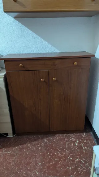 Mueble zapatero de madera con cajón superior
