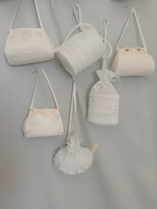 Limosneras de Comunión Blancas