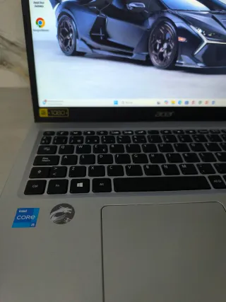 Acer i5 11Gen 12GB RAM Plata