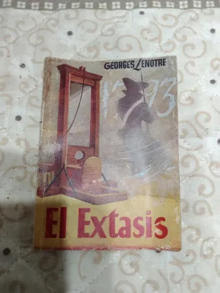 Mini colección Enciclopedia Pulga pequeños grandes