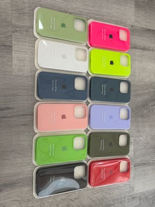 Fundas iPhone 16 Pro Silicone Case Apple