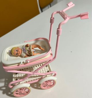 Muñeca Bebé Krissy Mattel y Cochecito