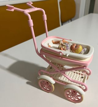 Muñeca Bebé Krissy Mattel y Cochecito