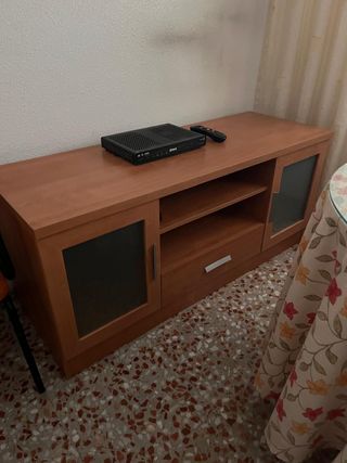 Mueble TV bajo madera 140x50x62
