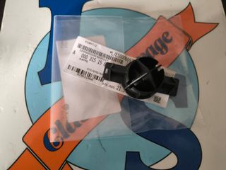 Tapa Engate Remolque Mercedes Benz