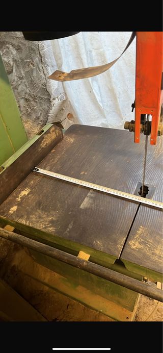 Sierra de cinta profesional Aveta BWS-600