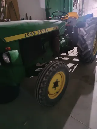 Tractor John Deere 1030