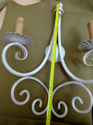 Lámpara de forja para pared