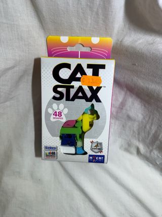 Juego de lógica CAT STAX.
