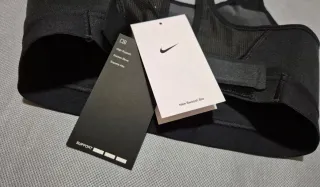 Nike Swoosh Bra sujetador deportivo negro talla S