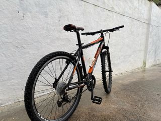 Bicicleta de Montaña de 26”