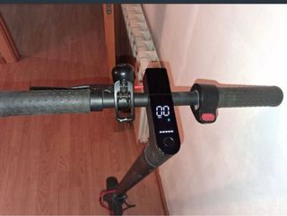 Patinete Eléctrico Ruedas anti pinchazo