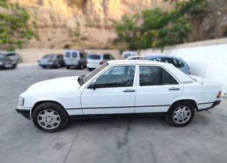 Capot mercedes 190 2.5 d w201, 1982-1993 100574