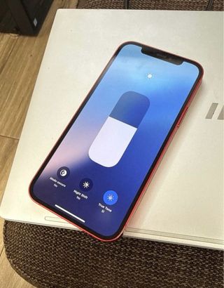 iPhone 12 128GB Rojo