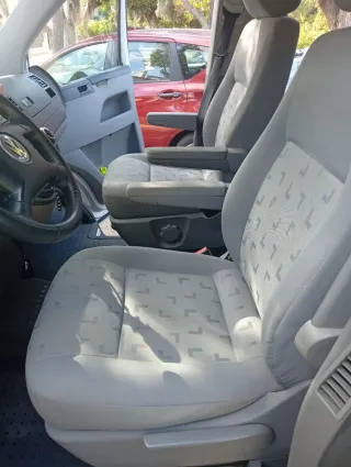 Volkswagen Caravelle 2006