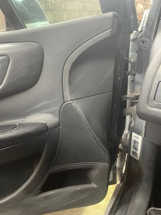 Puerta Citroen C4 Coupe Completa