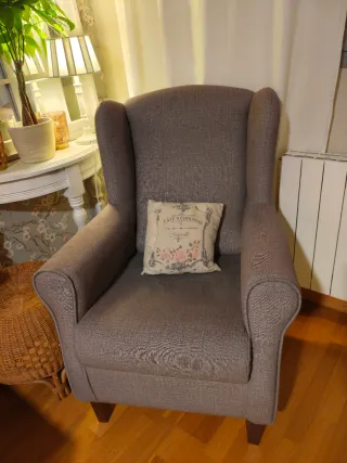 Sillón Orejero Tela Beige y Marrón